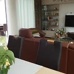 Großes Penthouse #12 mit Terrasse und Aussicht